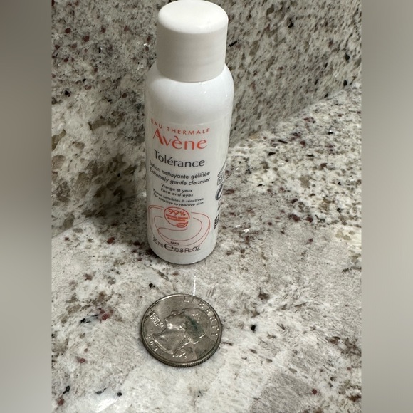 🌶5/$16 Avene tolerance extremely gentle cleanser mini NWT - Picture 1 of 2